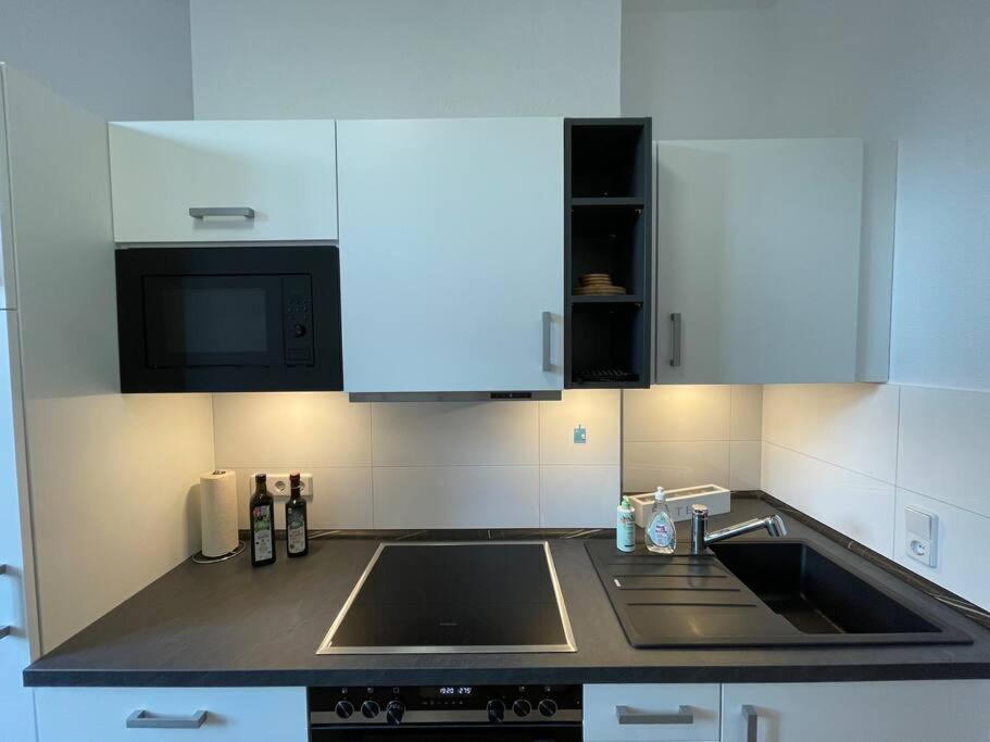 Lucky Stays Ls01 - Vollausstattung - Zentrum - Aufzug - Grosse Kueche - 2 Zimmer - Smart-Tv Магдебург Экстерьер фото